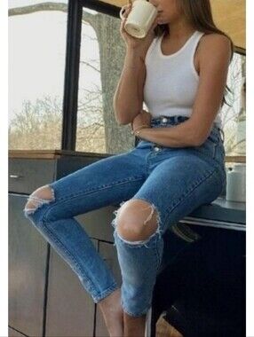 🆕️ Weworewhat The Danielle High Rise Vintage Straight Jeans 29 Minimalist